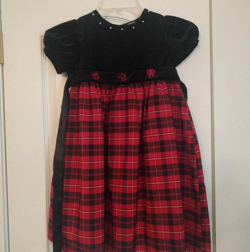 ✨ Adorable Little Bitty Dress✨ Christmas ✨